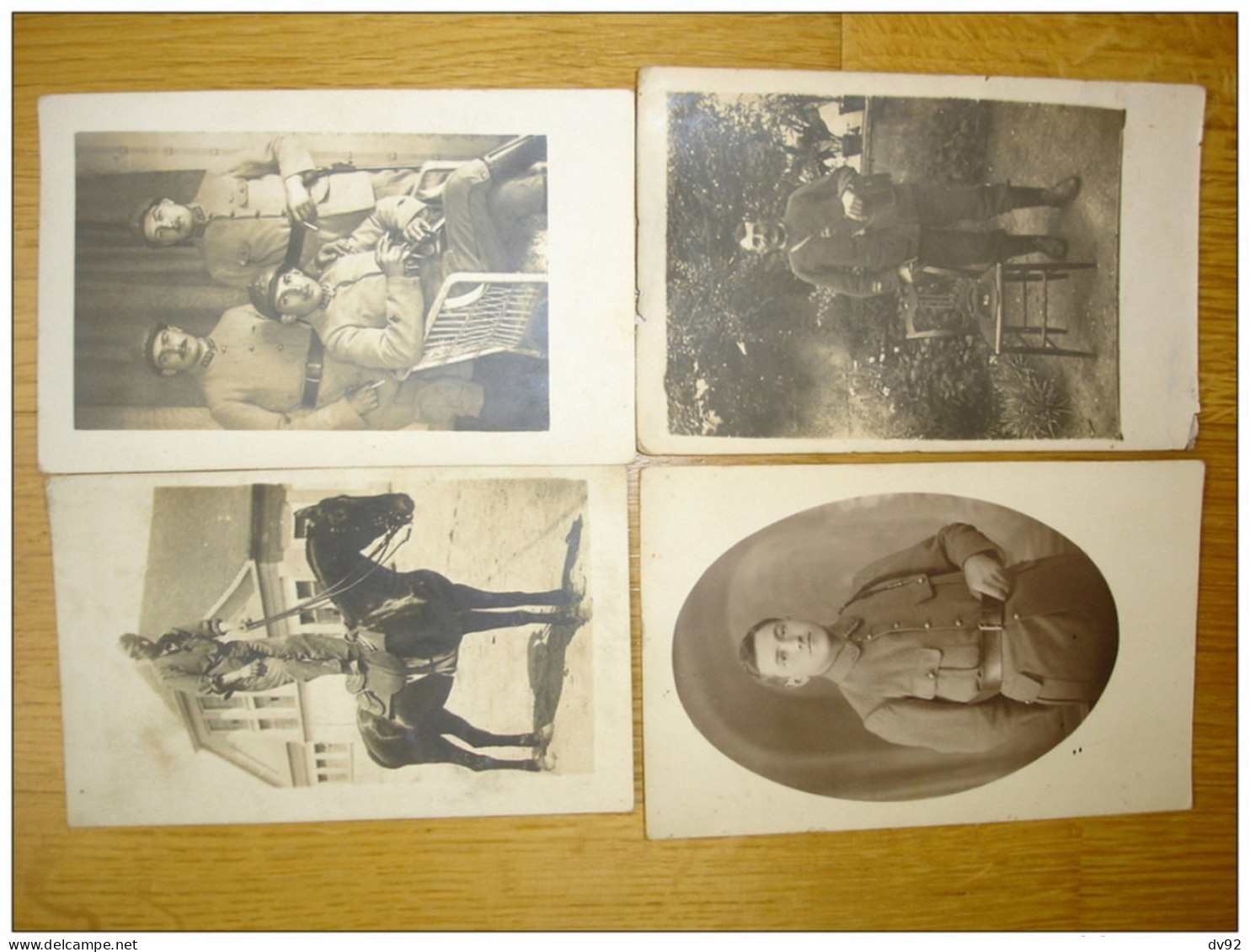 MILITARIA CARTES POSTALES PHOTOS ENTRE 1918 ET 1930 (18 CARTES) - Characters