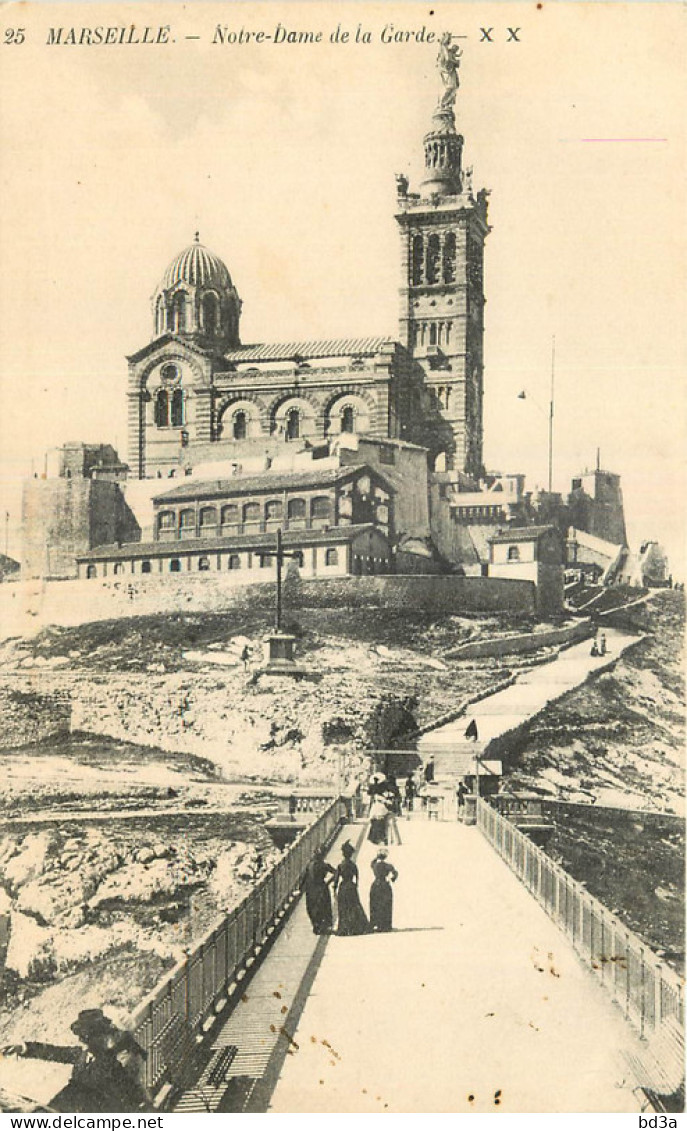  13 - MARSEILLE - NOTRE DAME DE LA GARDE - Notre-Dame De La Garde, Aufzug Und Marienfigur