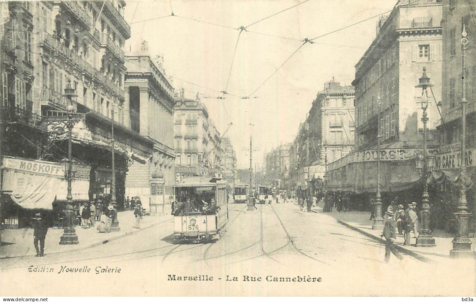 13 - MARSEILLE - LA RUE CANEBIERE - The Canebière, City Centre