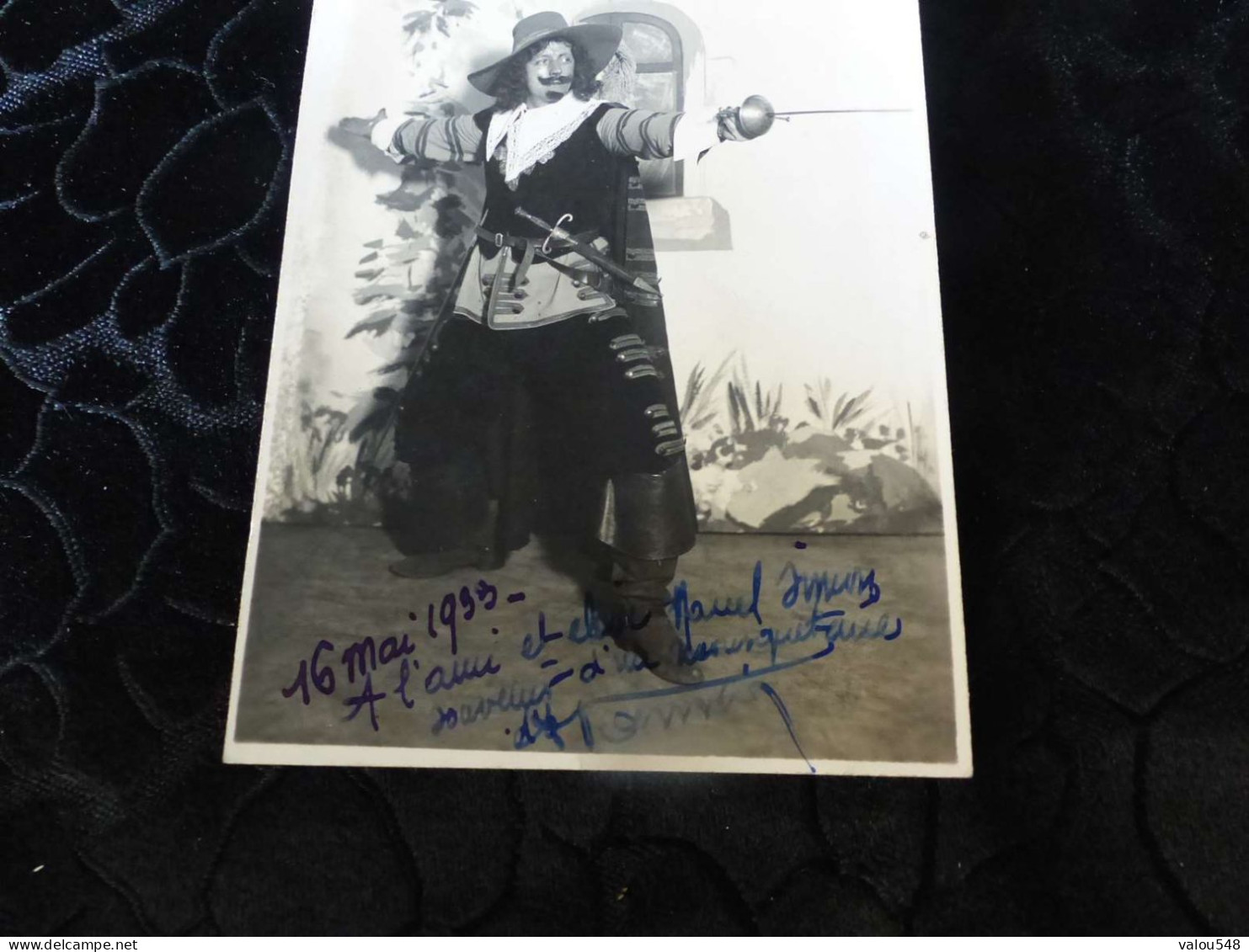 C-19, Carte Photo D'un Artiste Jouant Cyrano De Bergerac Avec Autographe, 1933 - Teatro