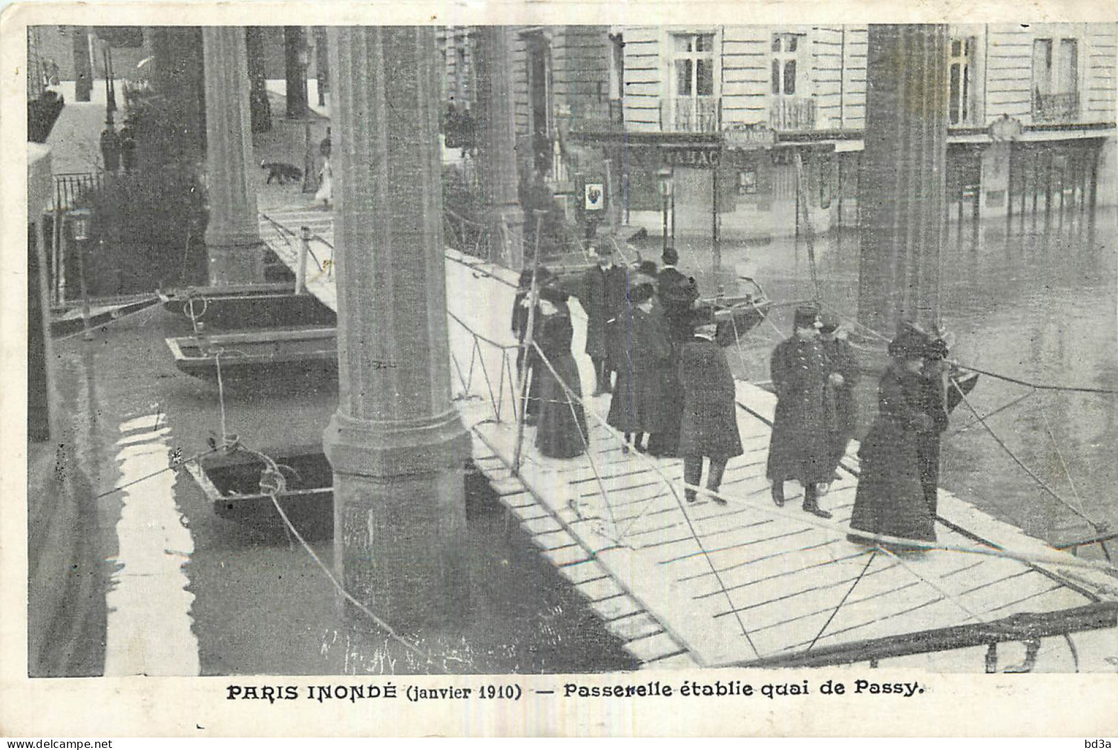 75 - PARIS  INONDE 1910 - PASSERELLE QUAI DE PASSY - De Overstroming Van 1910