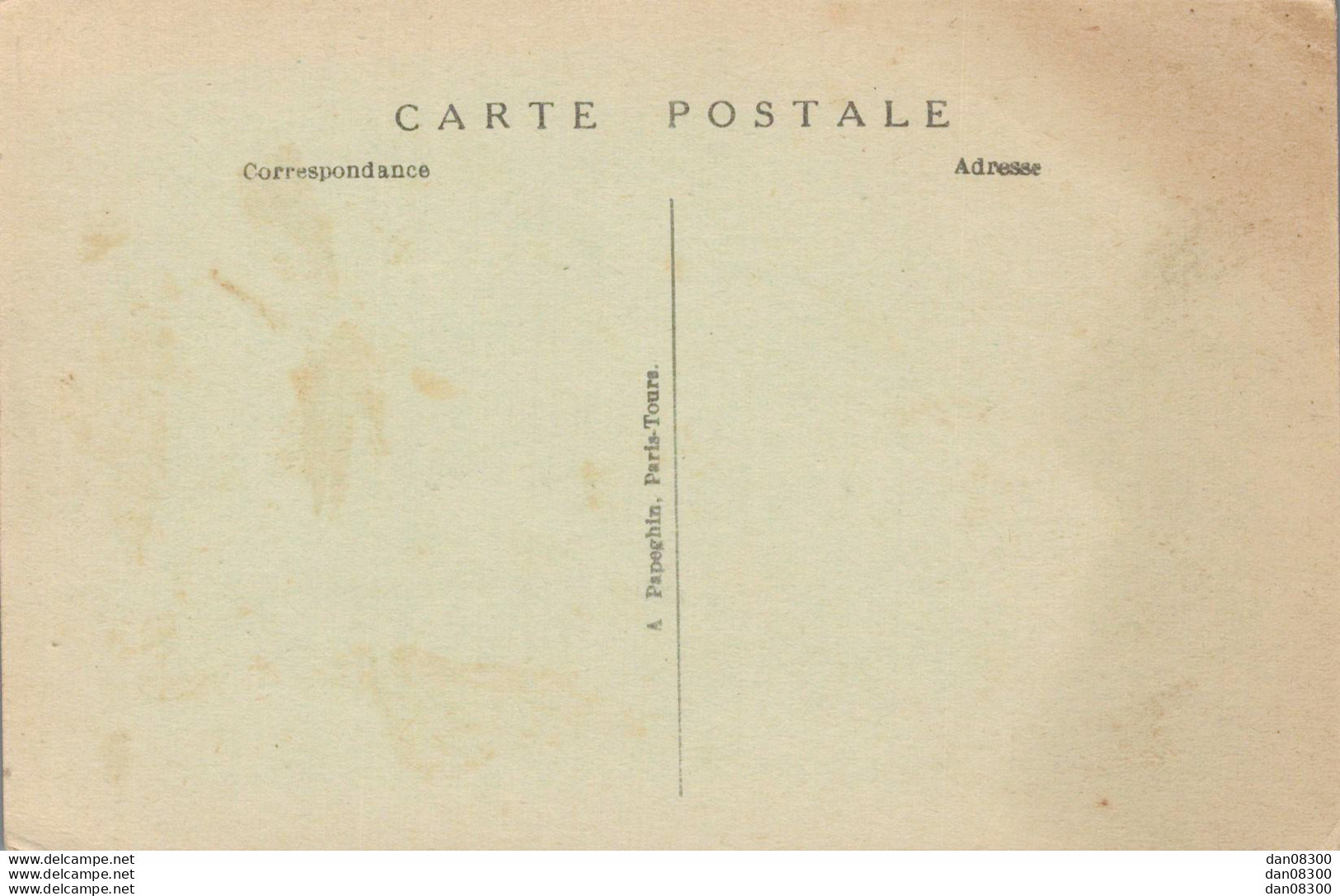 75 EXPOSITION DES ARTS DECORATIFS PARIS 1925 LA FOULE DEVANT LE PAVILLON POMONE - Mostre
