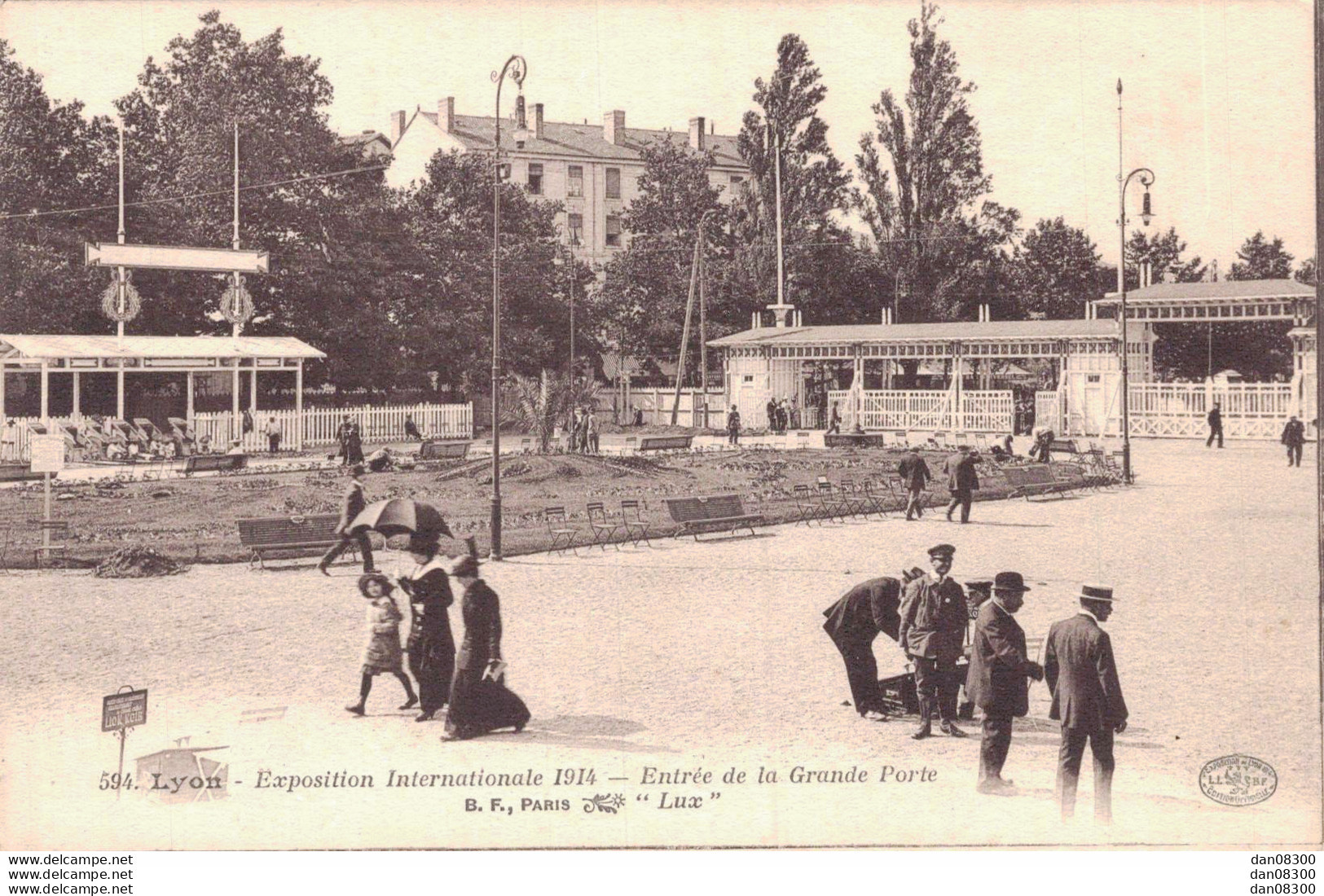 69 LYON EXPOSITION INTERNATIONALE 1914 ENTREE DE LA GRANDE PORTE - Autres & Non Classés