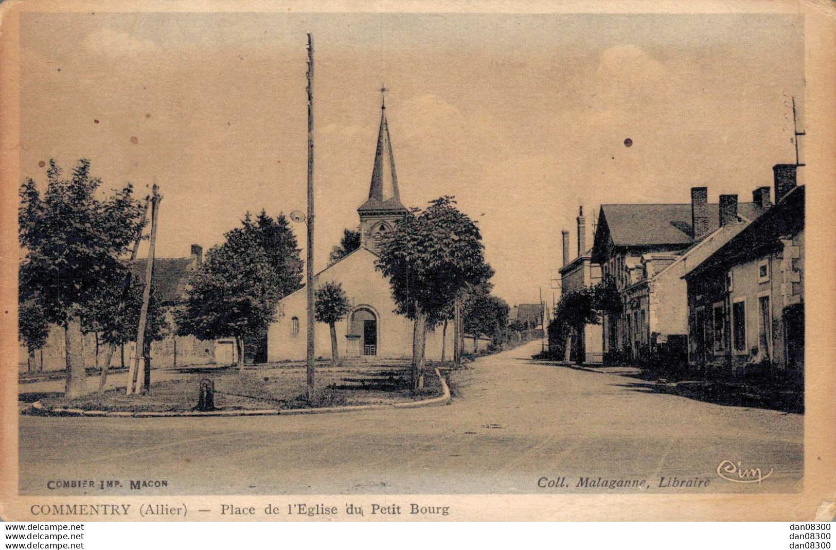 03 COMMENTRY PLACE DE L'EGLISE DU PETIT BOURG - Commentry