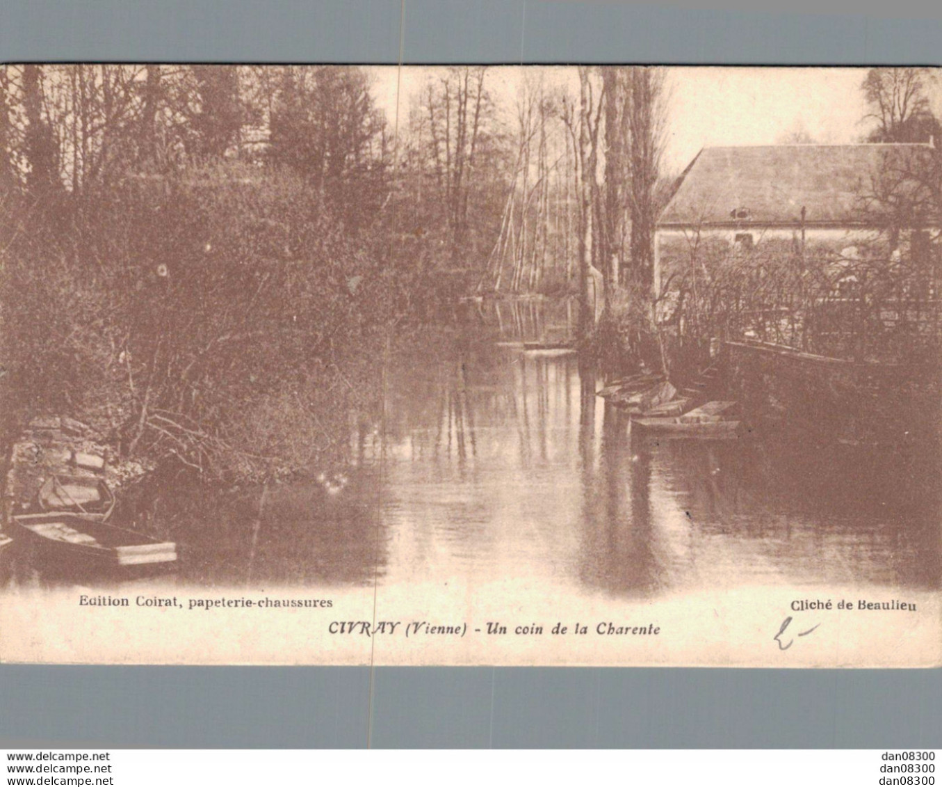 86 CIVRAY UN COIN DE LA CHARENTE - Civray