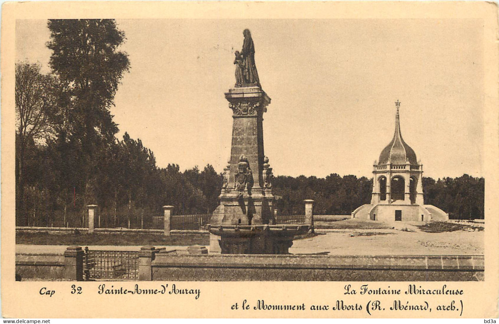 56 - SAINT ANNE D'AURAY - LE MONUMENT AUX MORTS - Sainte Anne D'Auray