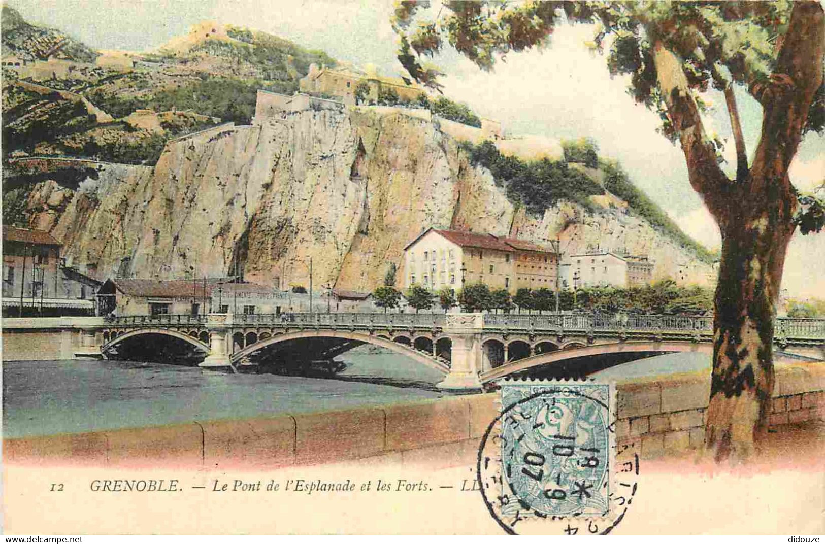 38 - Grenoble - Le Pont De L'Esplanade Et Les Forts - Colorisée - CPA - Oblitération Ronde De 1907 - Voir Scans Recto-Ve - Grenoble