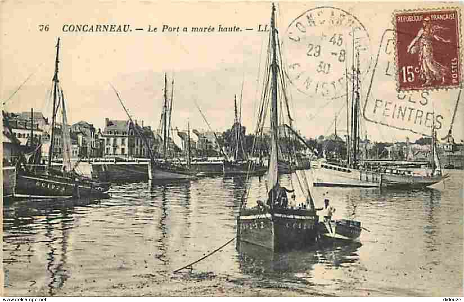 29 - Concarneau - Le Port à Marée Haute - Bateaux - Oblitération Ronde De 1930 - CPA - Voir Scans Recto-Verso - Concarneau