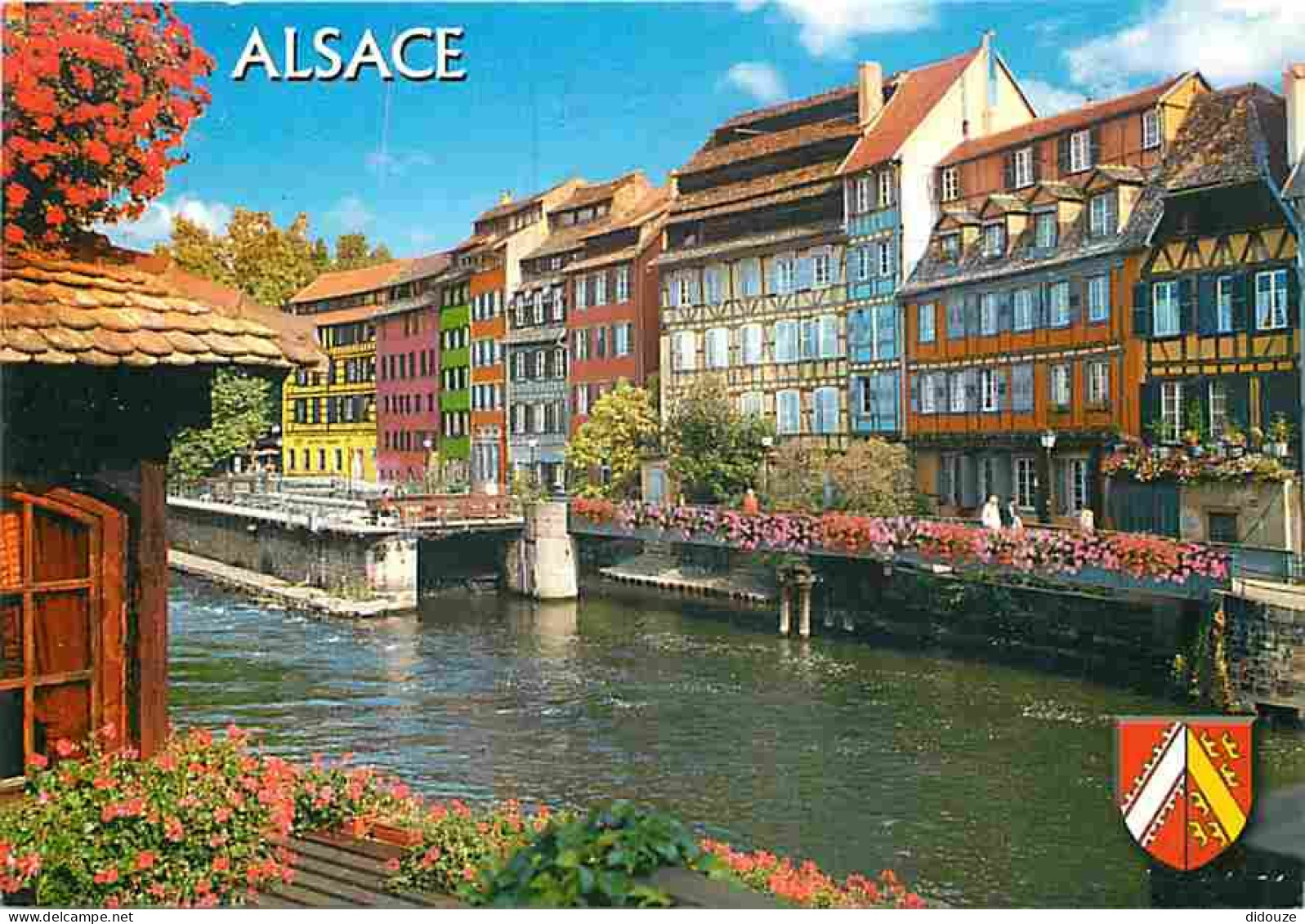 67 - Strasbourg - La Petite-France Sur Les Bords De L'Ill - Blasons - Voir Timbre - Fleurs - CPM - Voir Scans Recto-Vers - Strasbourg