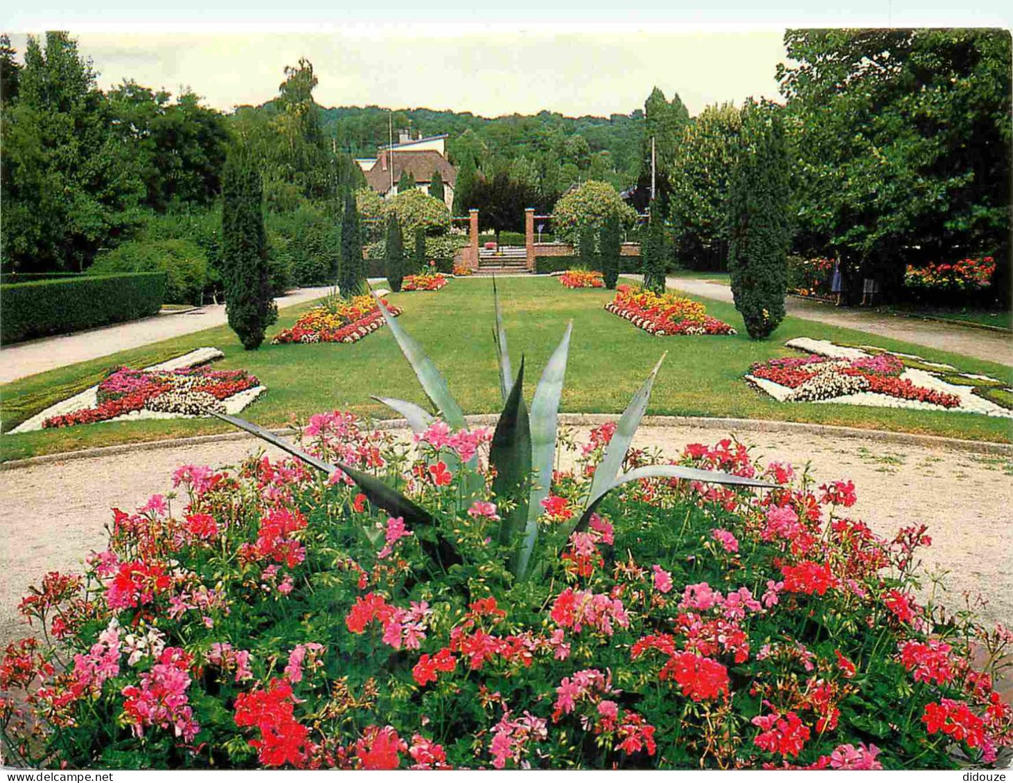 27 - Pont-Audemer - Le Jardin Public - CPM - Voir Scans Recto-Verso - Pont Audemer