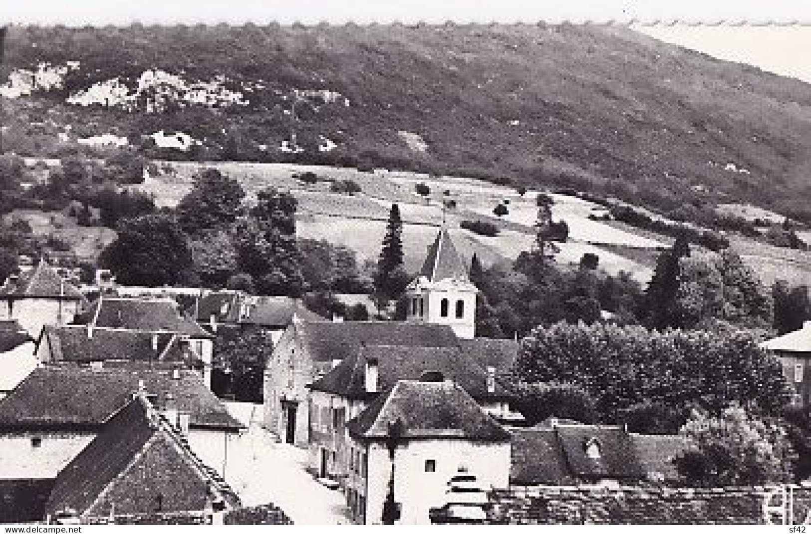 LHUIS              LE CENTRE DU VILLAGE - Ohne Zuordnung