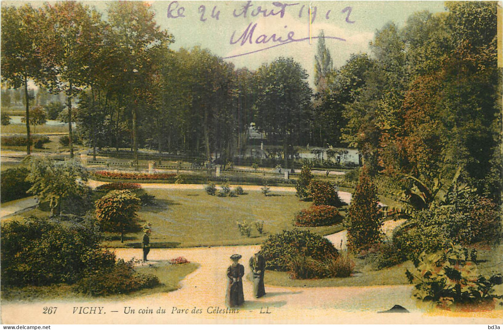 03 - VICHY  UN COIN DU PARC - Vichy