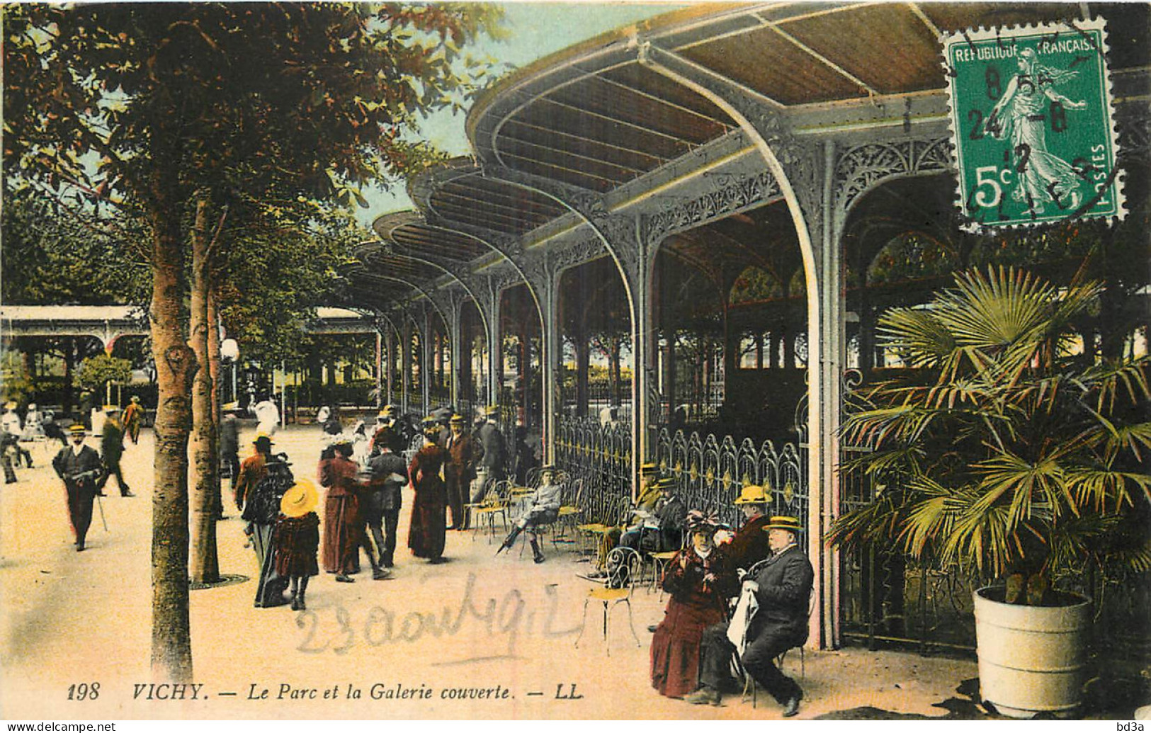 03 - VICHY LE PARC  - Vichy