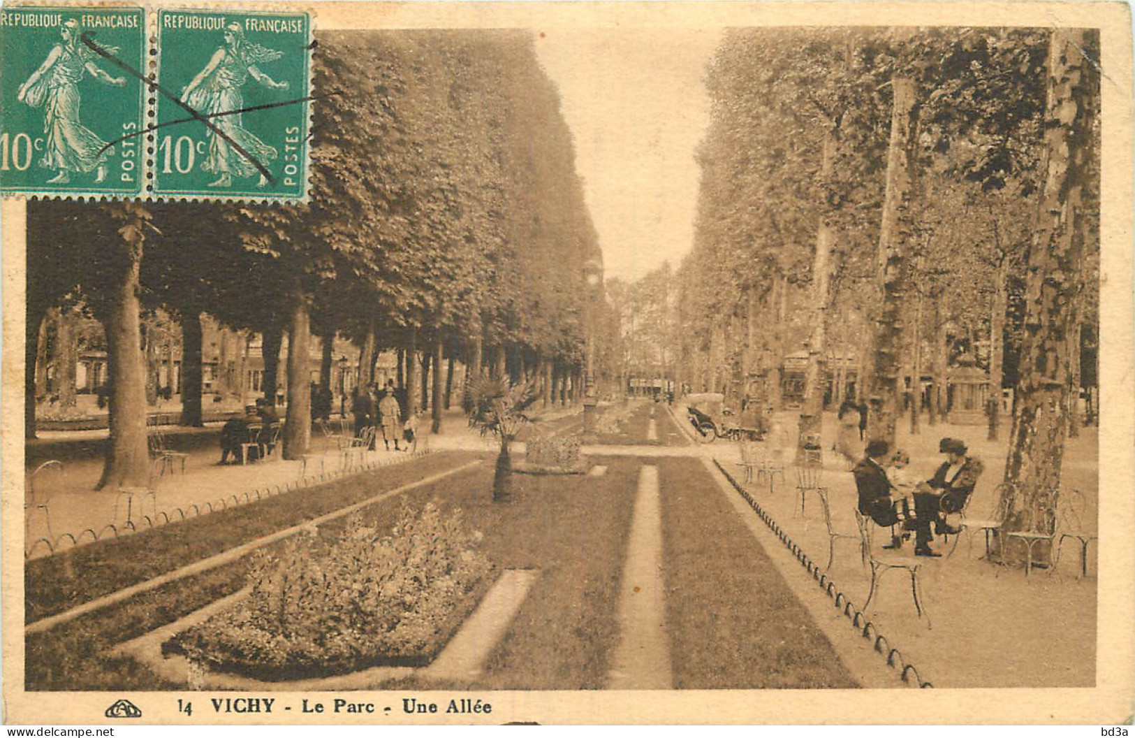 03 - VICHY  LE PARC - Vichy