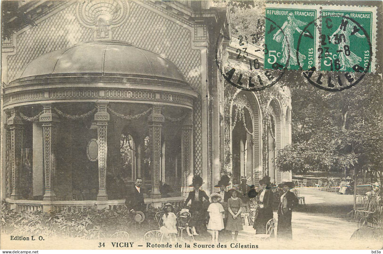 03 - VICHY RETONDE DE LA SOURCE DES CELESTINS - Vichy