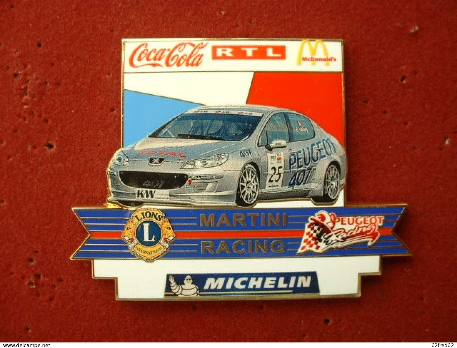 GROS Pin's  PEUGEOT 407 - Taille : 60 X 47 Mm - Tirage : 25 Exemplaires - Peugeot