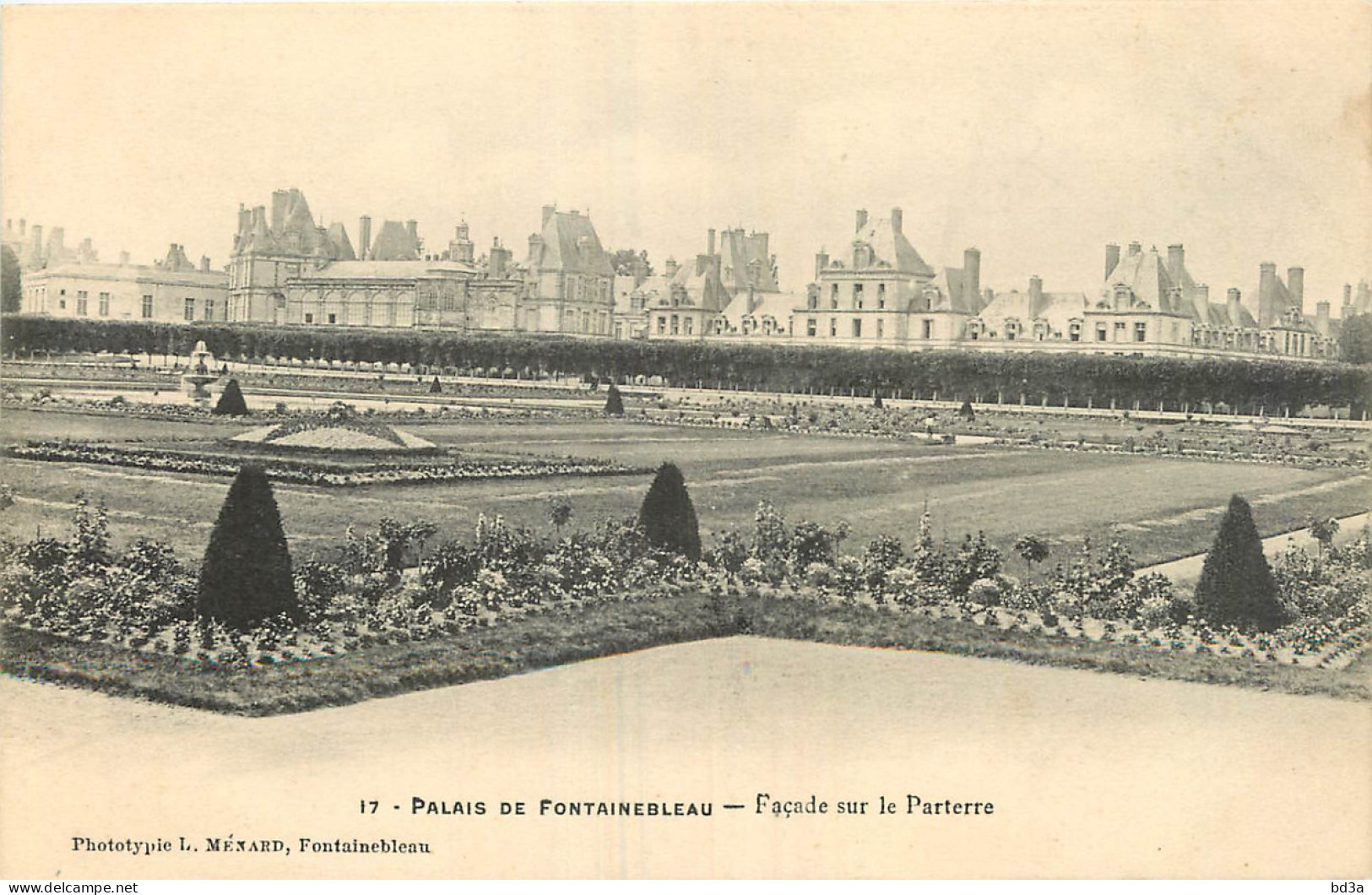 77 - PALAIS DE FONTAINEBLEAU FACADE SUR LE PARTERRE  - Fontainebleau