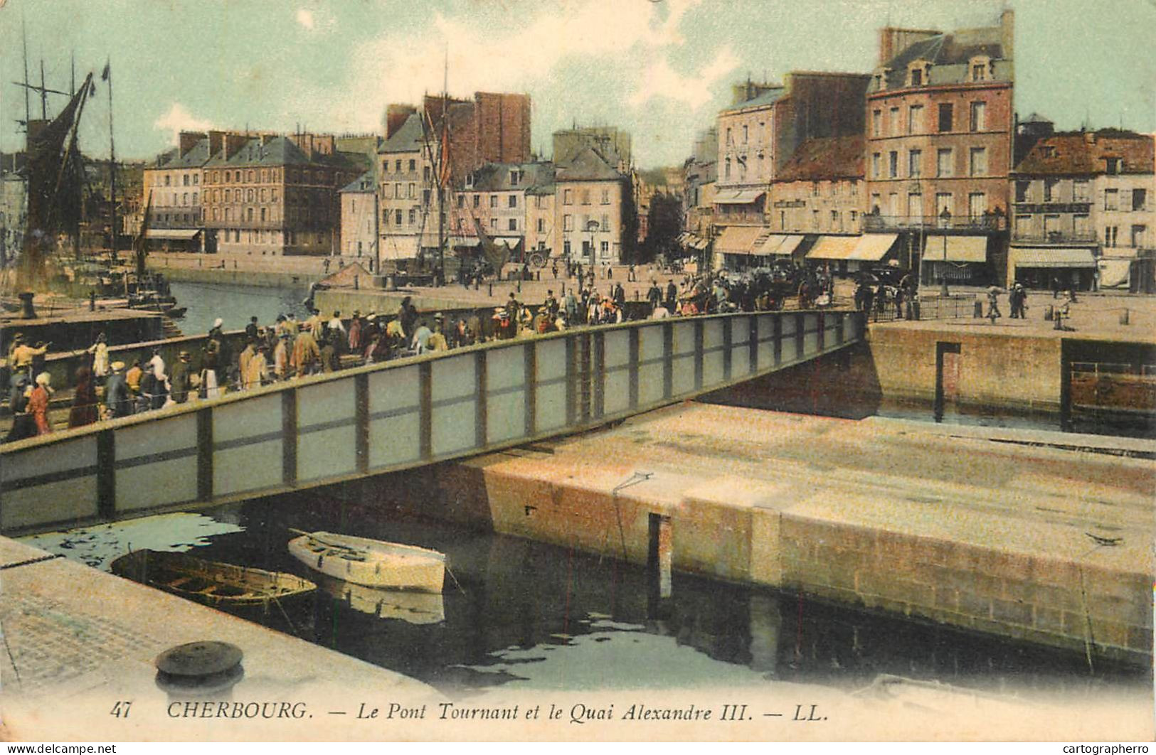 Cherbourg Cpa Le Pont Tournant Et Le Quai Alexandre III - Cherbourg
