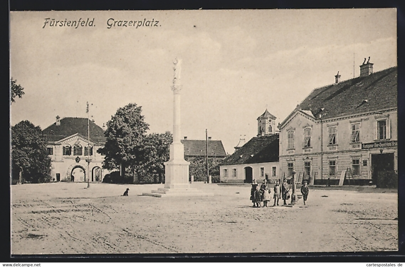 AK Fürstenfeld, Grazerplatz Mit Puntigamer Bier-Depot Hotel Und Denkmal  - Sonstige & Ohne Zuordnung