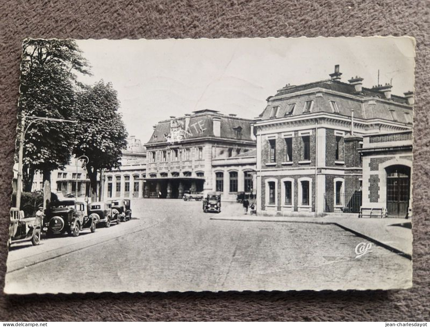 Carte Postale CHARLEVILLE : Gare - Charleville