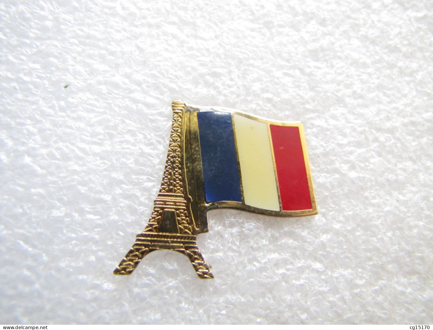 PIN'S    FRANCE  TOUR EIFFEL - Villes