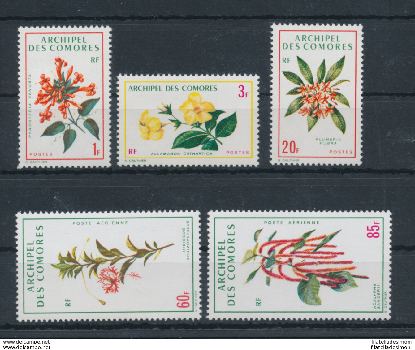 1971 Comores - Catalogo Yvert N. 69/71 + Posta Aerea 37/38 - Fiori - 2 Valori - MNH** - Other & Unclassified