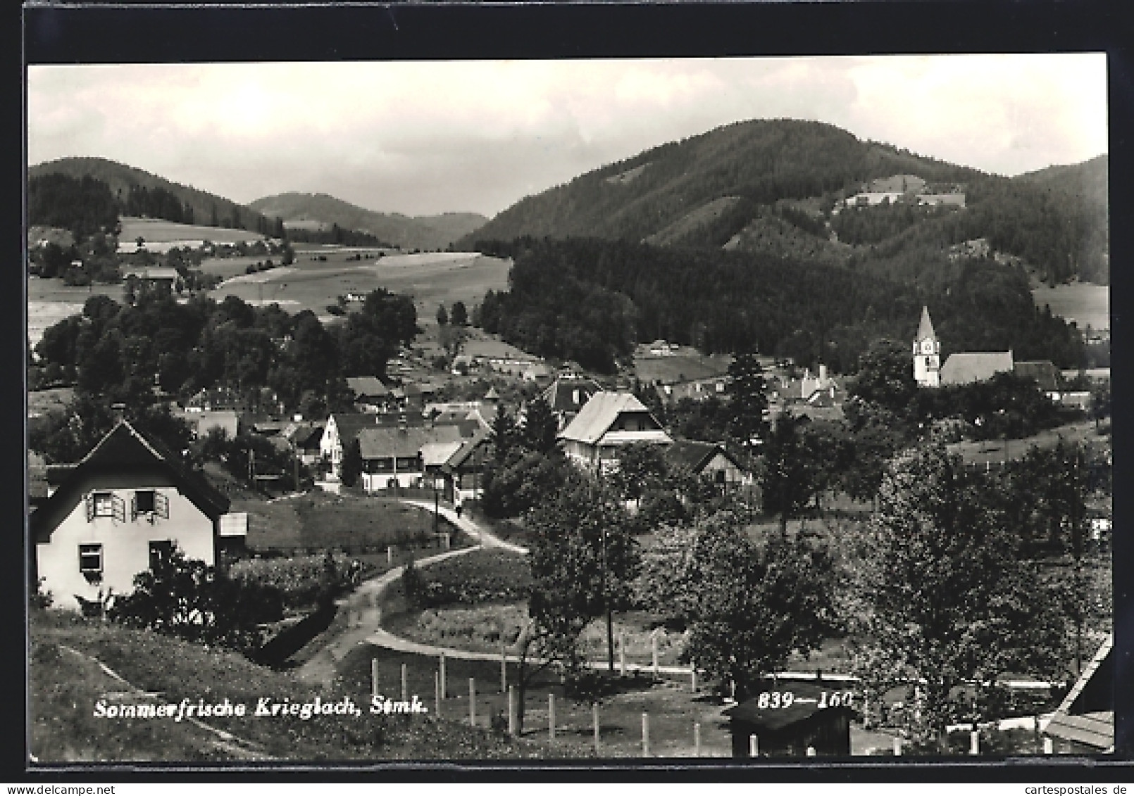 AK Krieglach /Stmk., Ortsansicht Von Einer Anhöhe  - Altri & Non Classificati