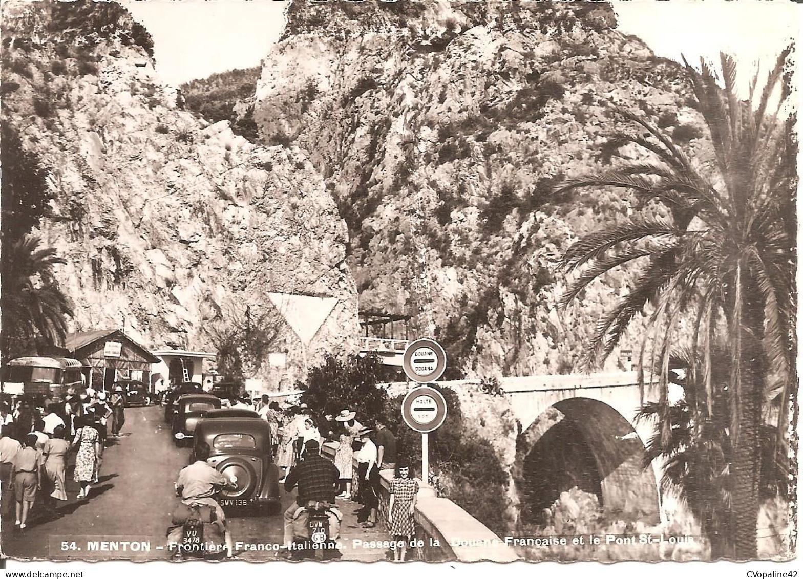 MENTON (06) Passage De La Douane Française Et Le Pont St-Louis  CPSM  GF - Menton