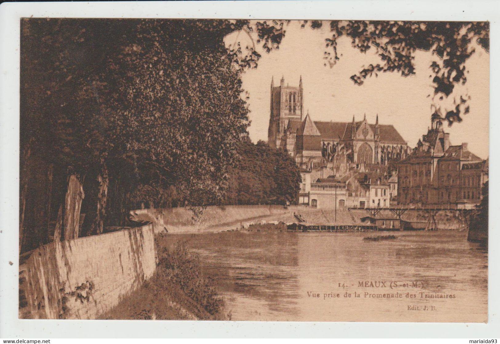 MEAUX - SEINE ET MARNE - VUE PRISE DE LA PROMENADE DES TRINITAIRES - Meaux