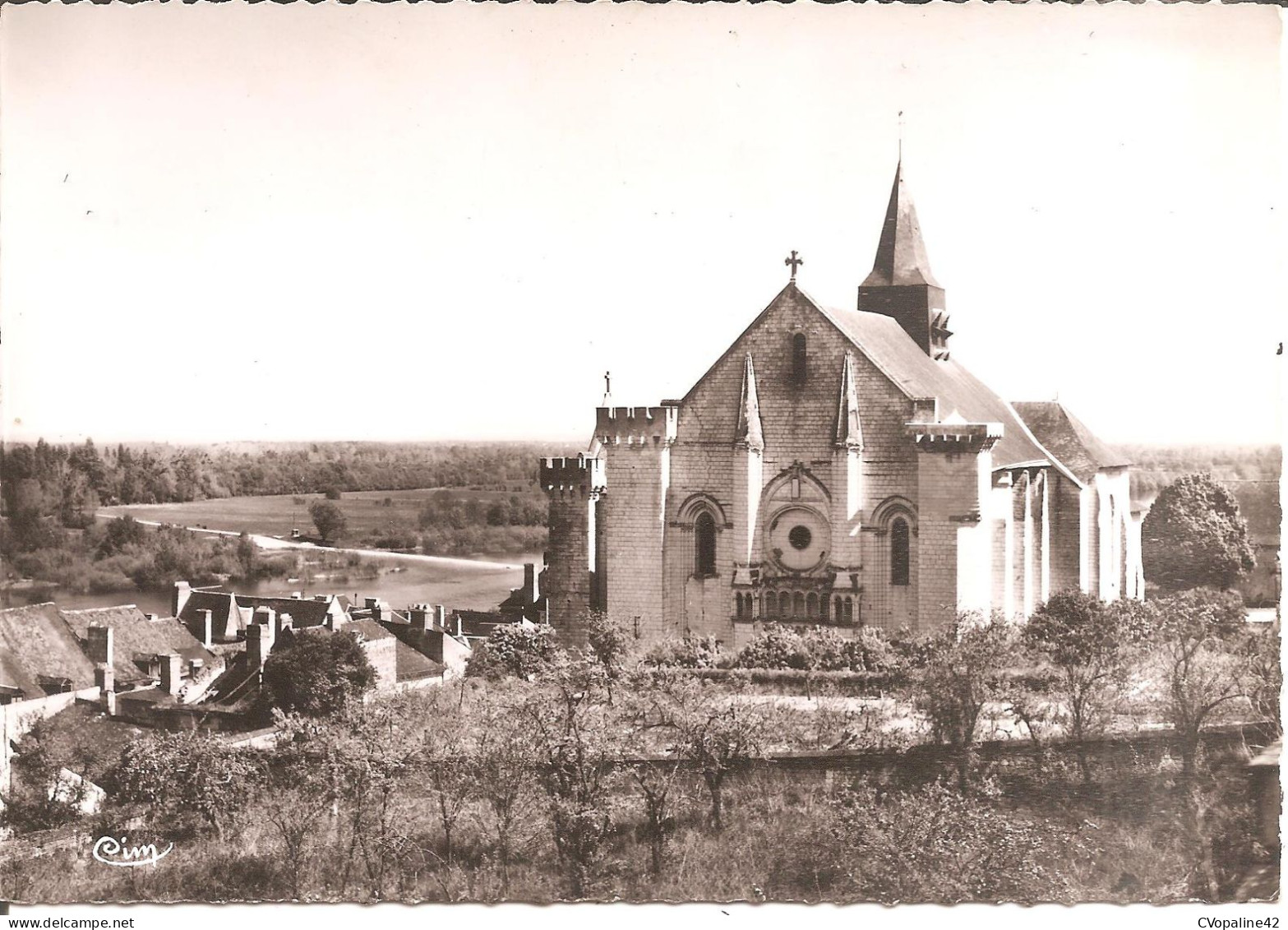 CANDES-ST-MARTIN (37) L'Eglise Collégiale Du XIIe S.  CPSM GF - Other & Unclassified