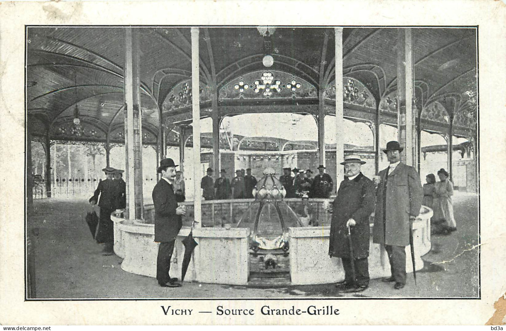 03 - VICHY SOURCE DE LA GRANDE GRILLE - Vichy