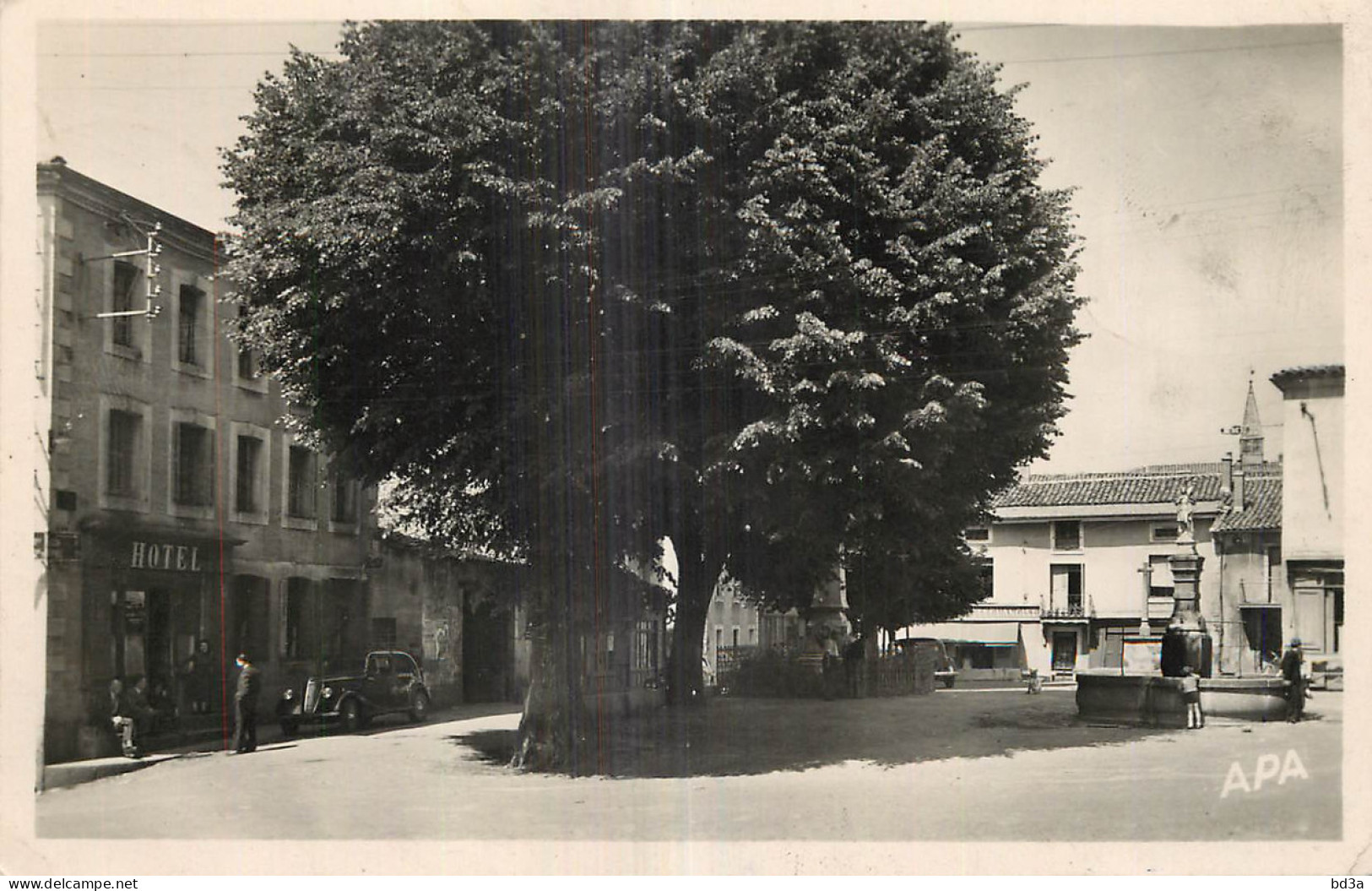 43 - SAINT PAL EN CHALENCON - PLACE DE LA TERRASSE - Autres & Non Classés