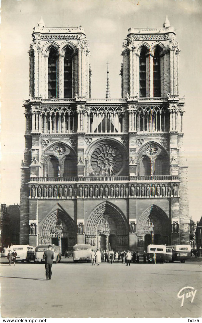 75 - PARIS - NOTRE DAME - AUTOBUS - Notre Dame Von Paris