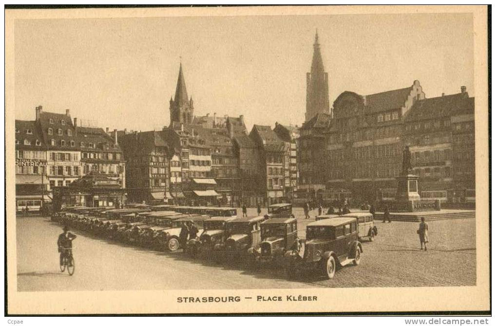 Place Kléber.  (voitures) - Strasbourg