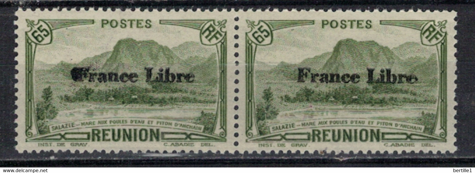 REUNION           N° YVERT    198 X 2 (Tache Sur F De France)    NEUF SANS CHARNIERES     ( NSCH  4 ) - Nuovi