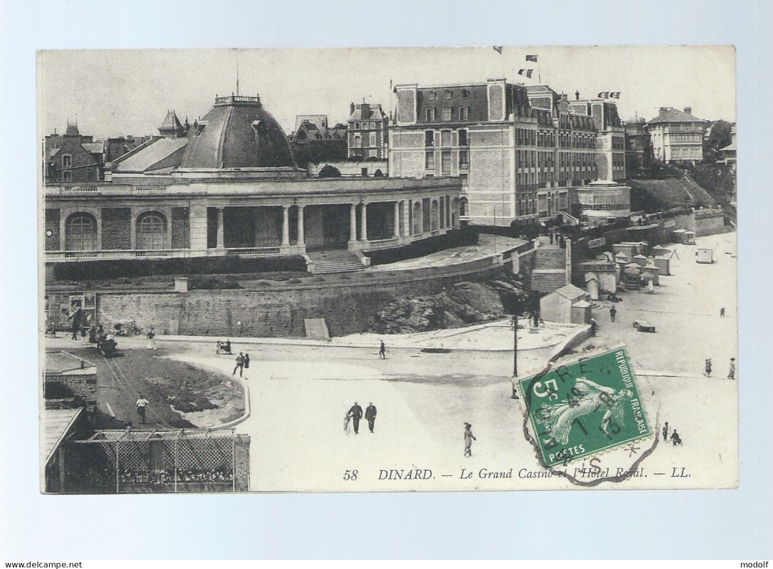 CPA - 35 - Dinard - Le Grand Casino Et L'Hôtel Royal - Animée - Circulée En 1913 - Dinard