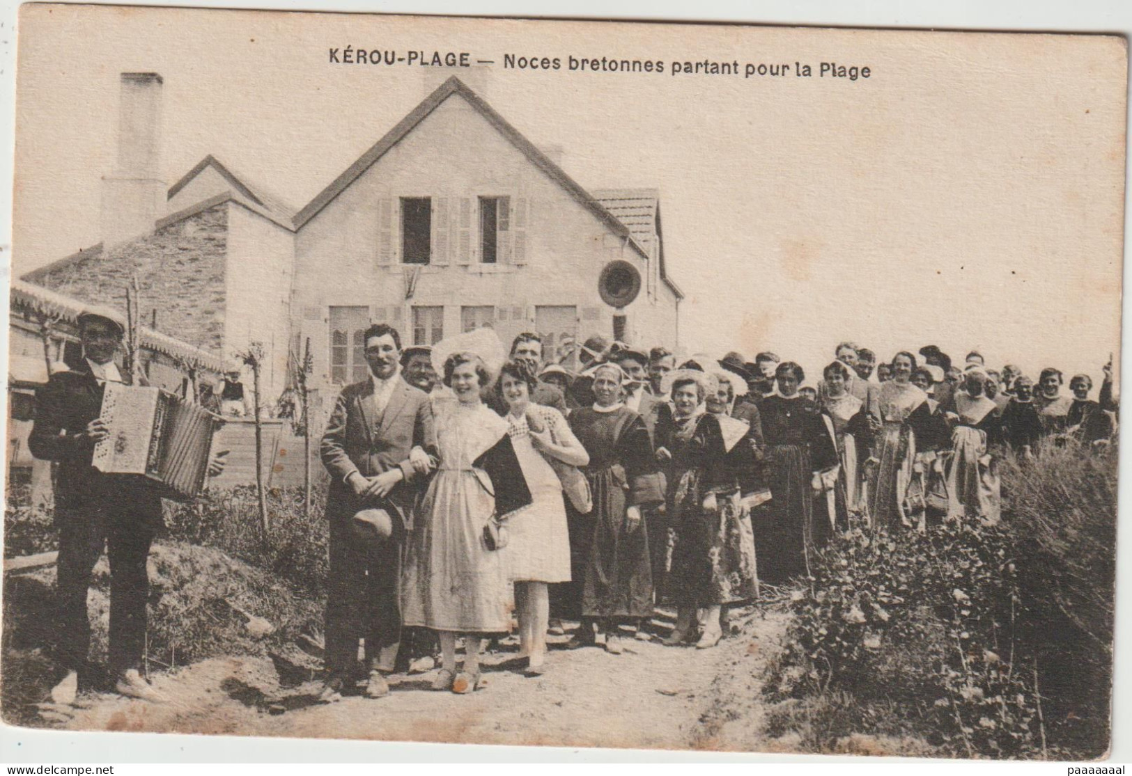 LE POULDU KEROU PLAGE  NOCES BRETONNES PARTANT POUR LA PLAGE - Le Pouldu