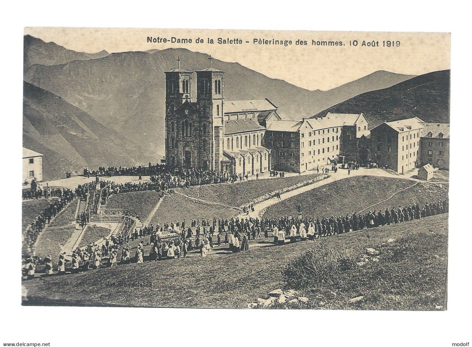 CPA - 38 - Notre-Dame De La Salette - Pèlerinage Des Hommes - 10 Août 1919 - Non Circulée - La Salette