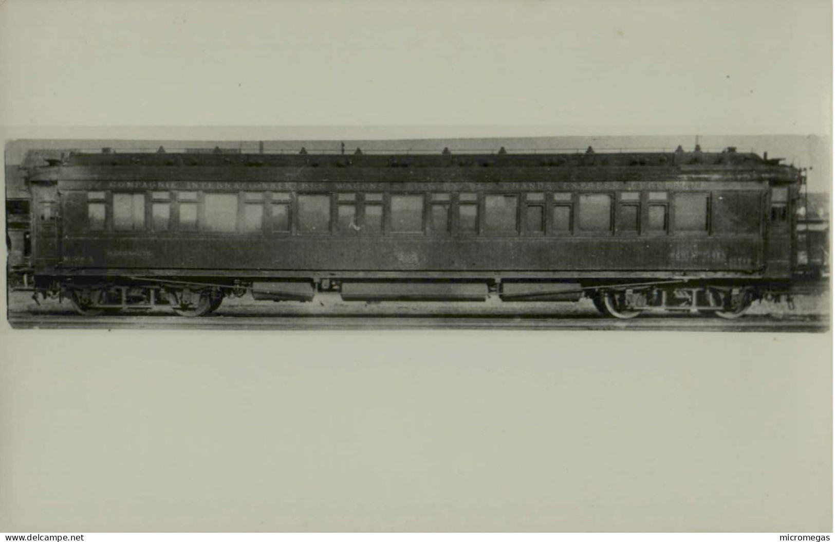 Reproduction - Wagon-lits N° 748 - Trains