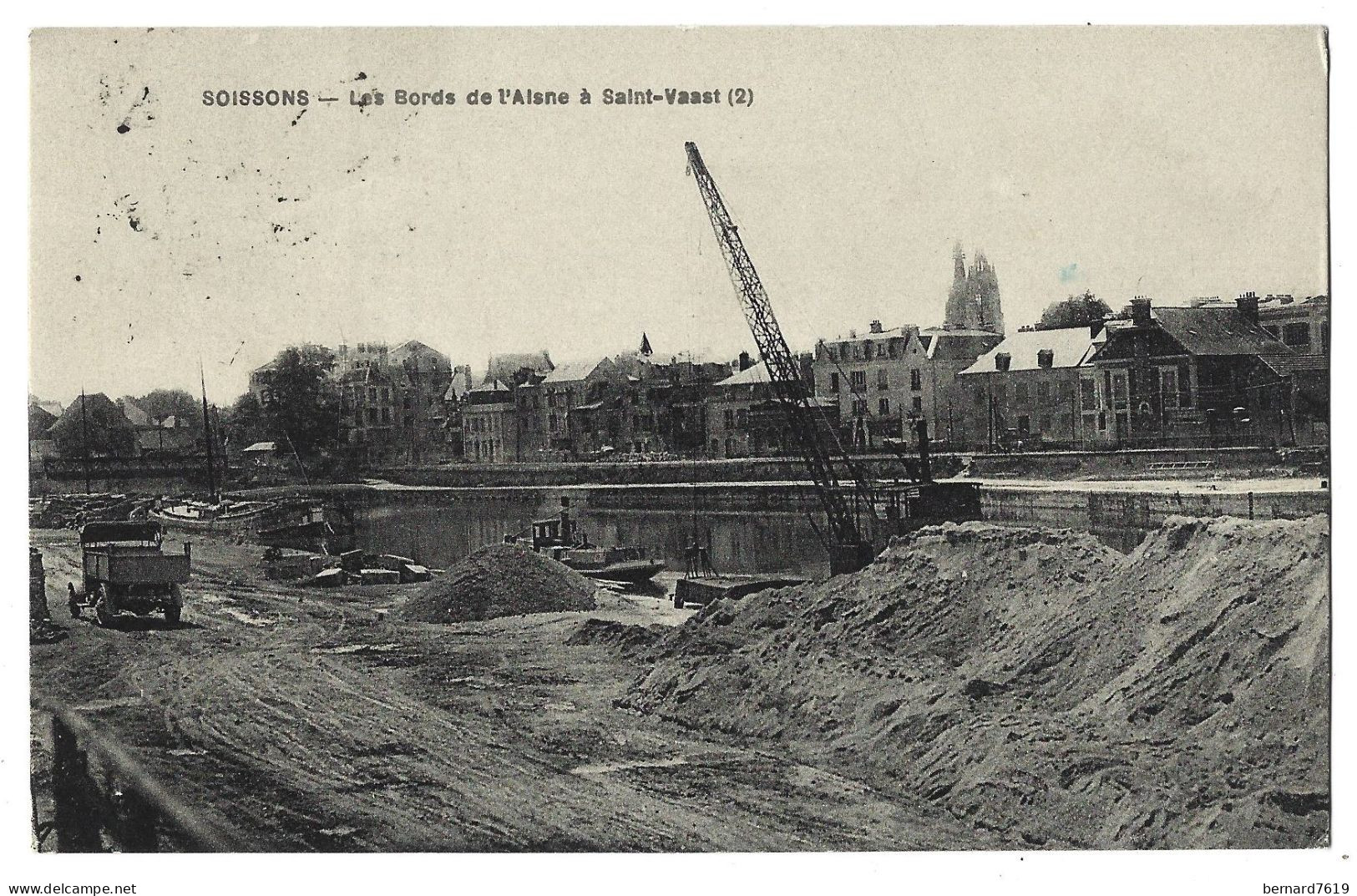 02   Soissons -  Les Bords De L'aisne A Saint Vaast - Peniche - Grue - Soissons