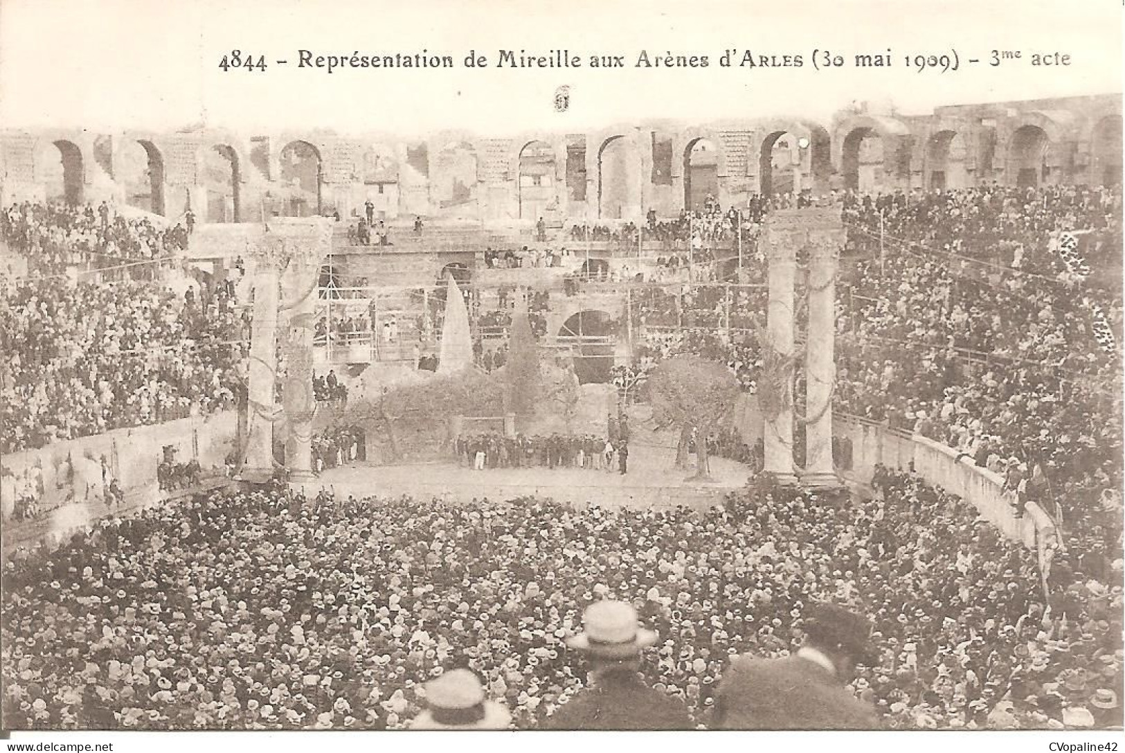ARLES (13) Représentation De Mireille Aux Arènes D'Arles (30 Mai 1909) - 3 Me Acte - Arles