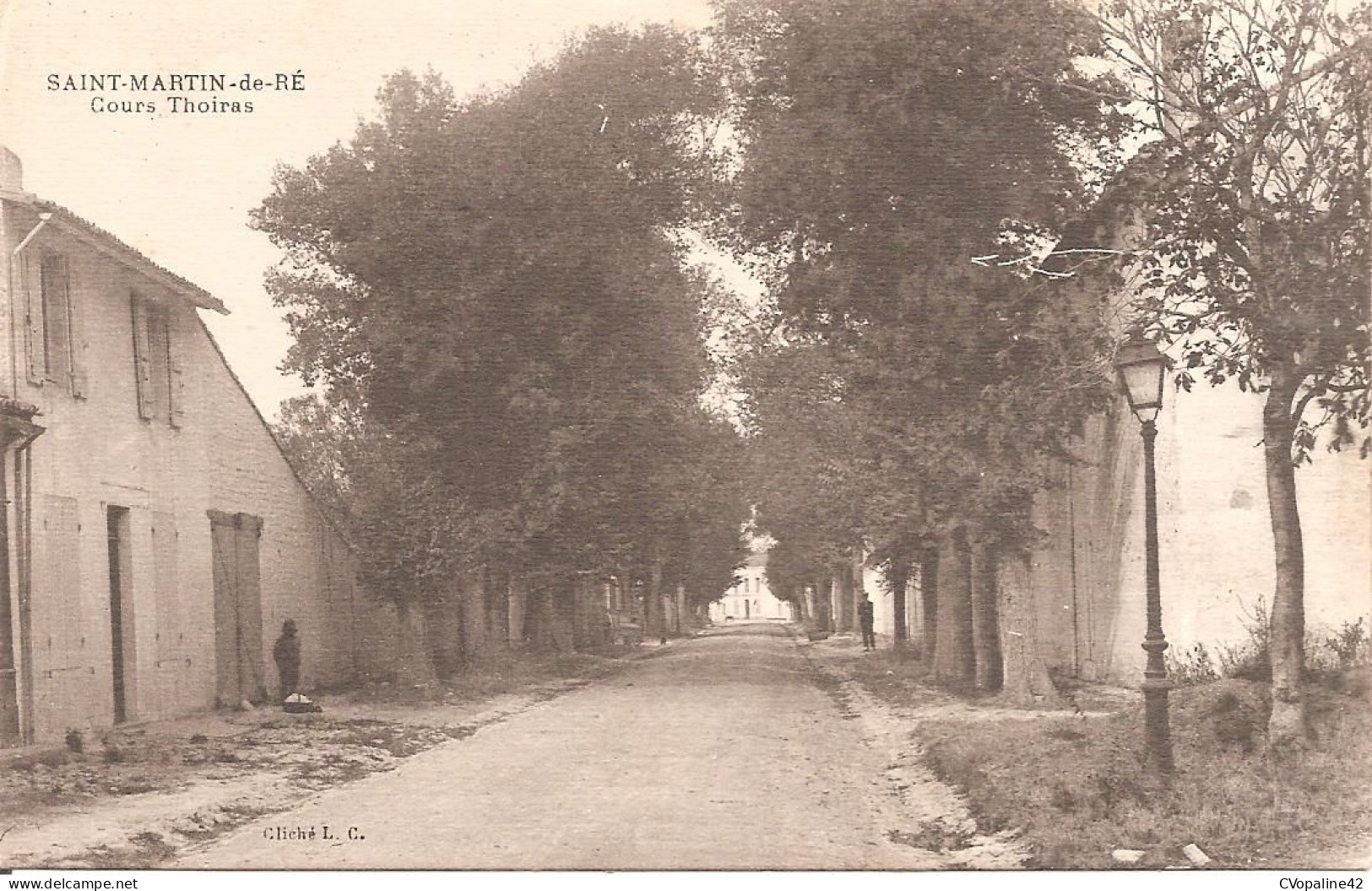 SAINT-MARTIN-DE-RE (17) Cours Thoiras - Ile De Ré