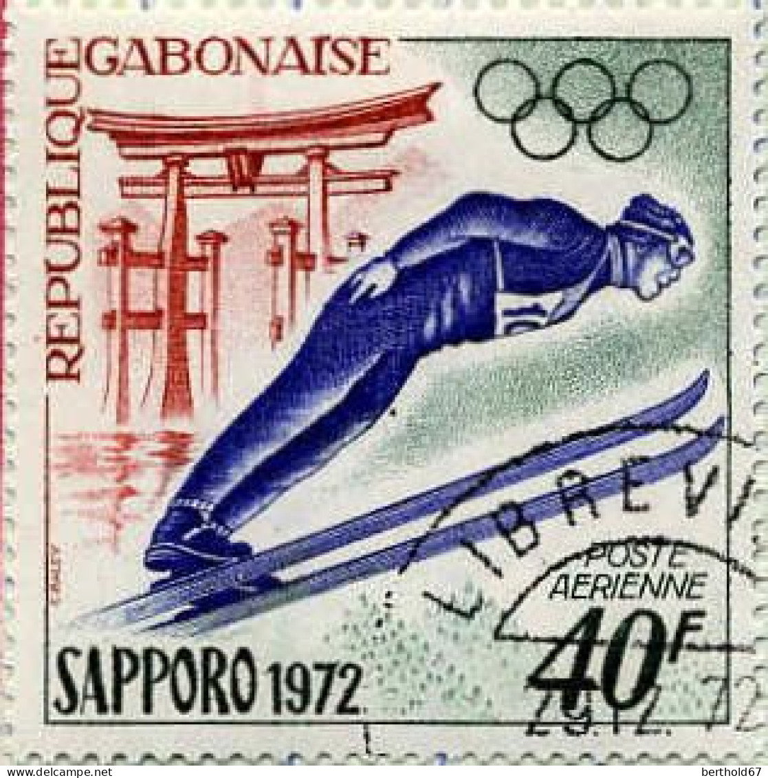 Gabon (Rep) Avion Obl Yv:122 Mi:454 Sapporo Saut à Ski (TB Cachet Rond) - Gabon (1960-...)