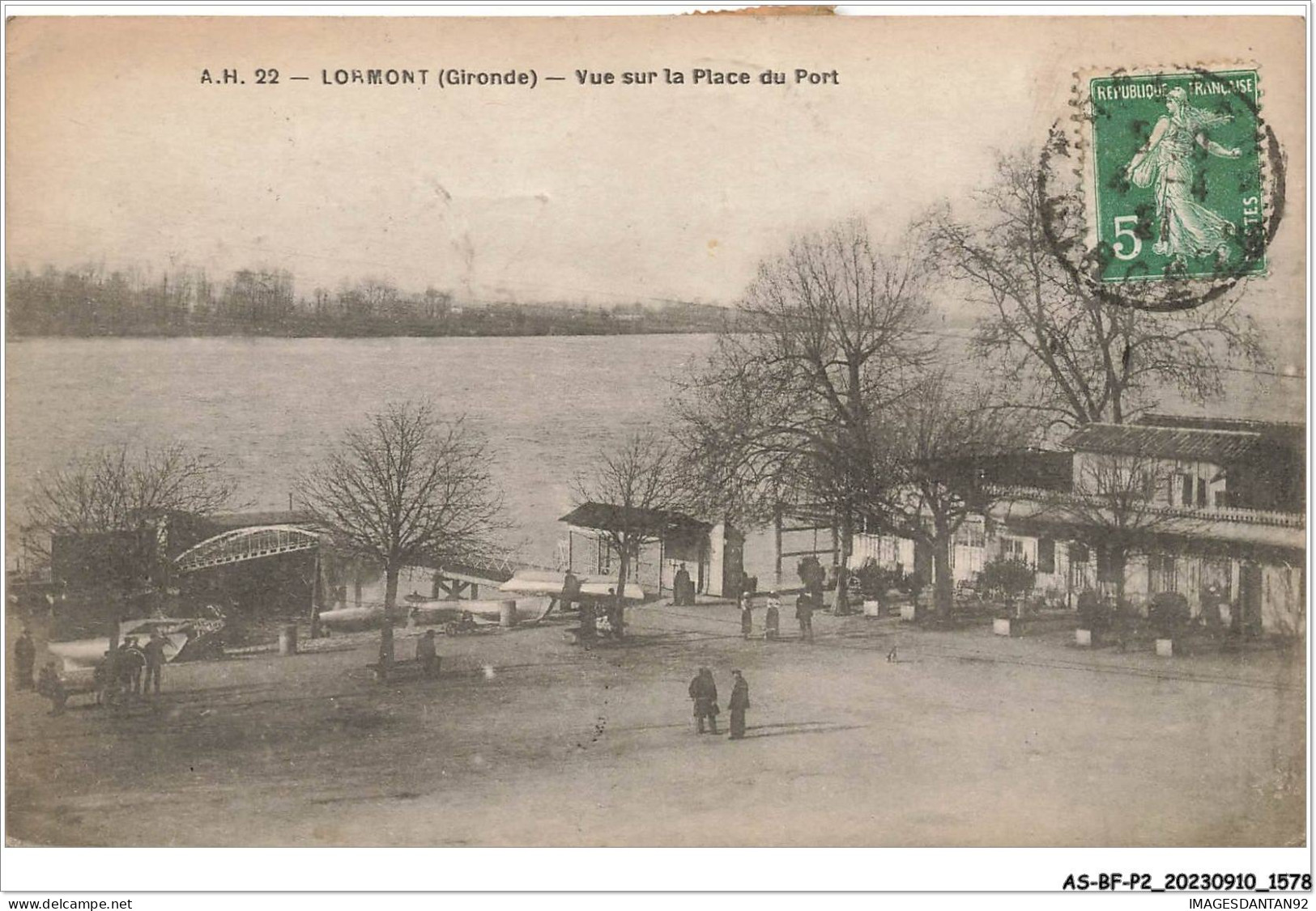 AS#BFP2-33-0790 - LORMONT - Vue Sur La Place Du Port - Andere & Zonder Classificatie