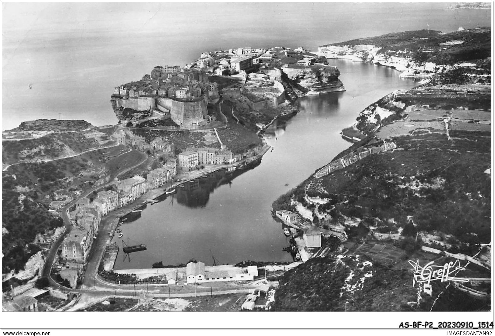 AS#BFP2-20-0758 - BONIFACIO - Vue Aérienne - La Ville Et Le Port - Altri & Non Classificati