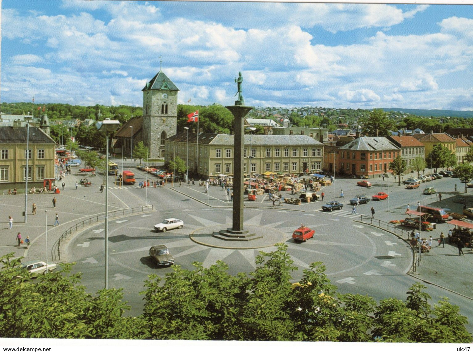 - NORWAY. - Trondheim. Torget Med Olav Tryggvason - Scan Verso - - Norvège