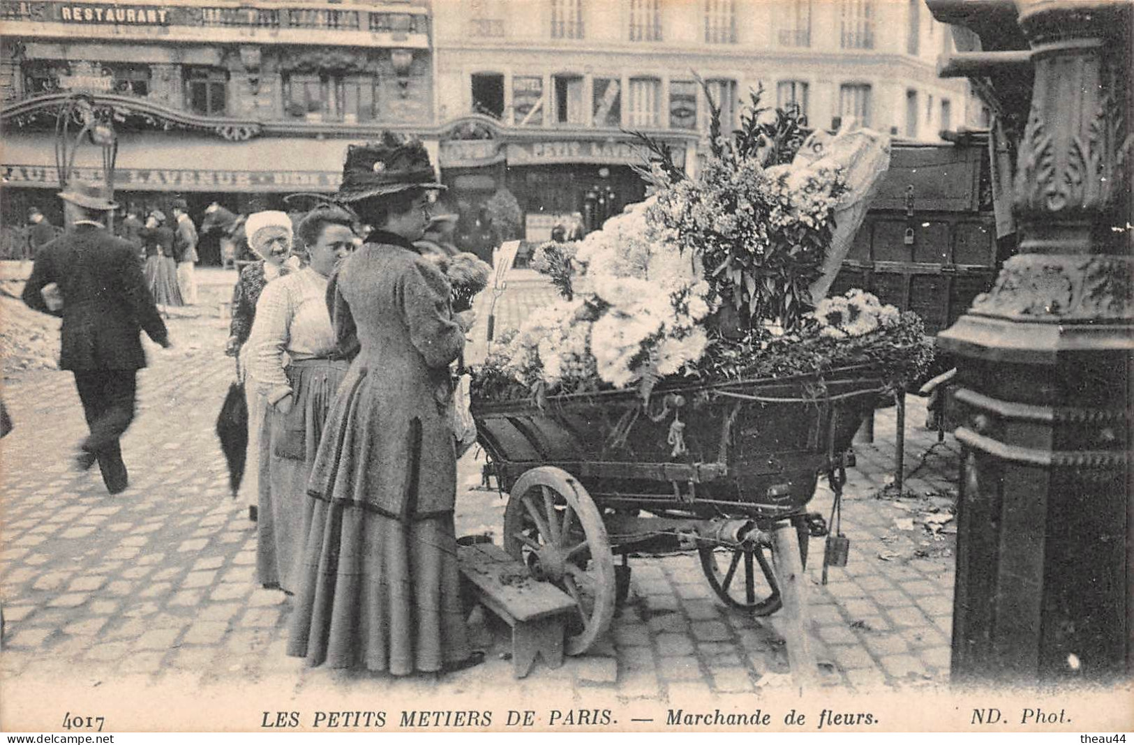 ¤¤  -   PARIS   -  Les Petits Métiers   -  Marchande De Fleurs       -  ¤¤ - Artigianato Di Parigi