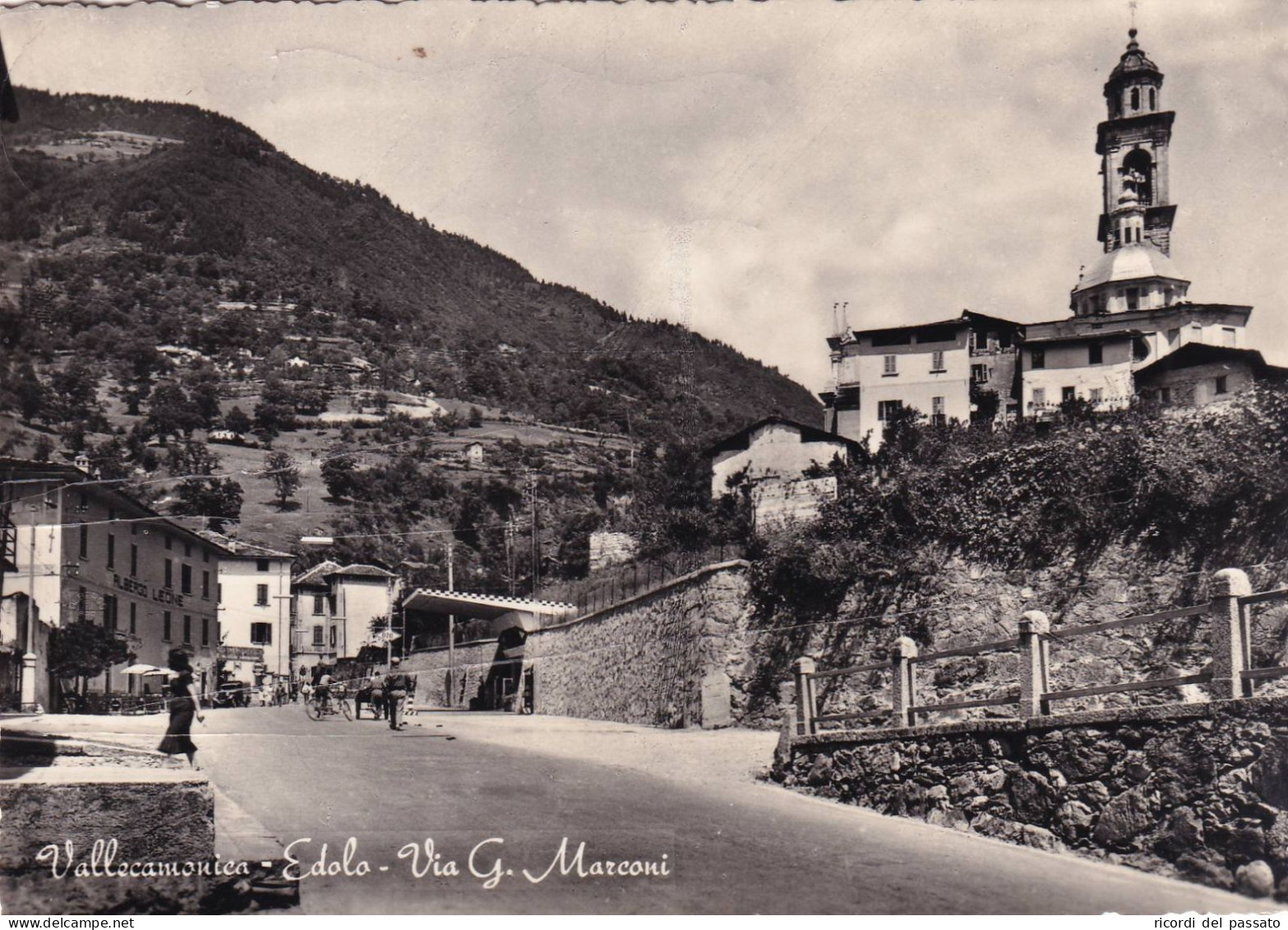 Cartolina Vallecamonica ( Brescia ) Edolo - Via G. Marconi - Brescia