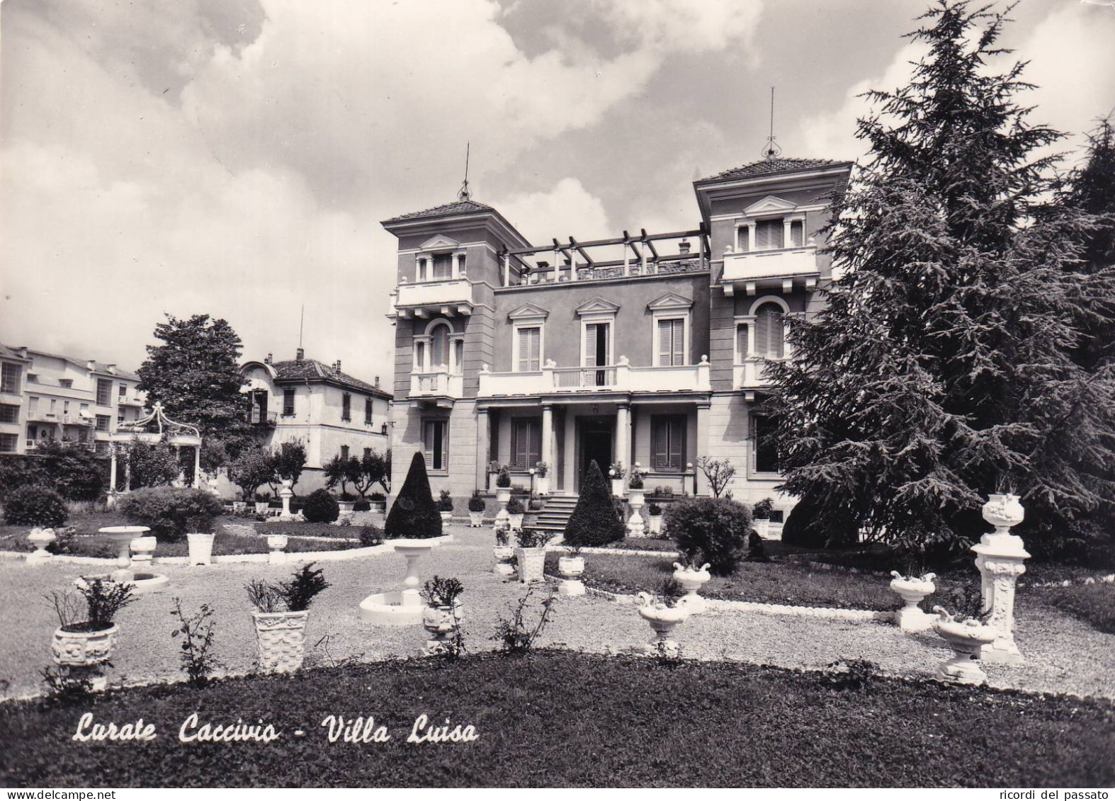 Cartolina Lurate Caccivio ( Como ) Villa Luisa - Como