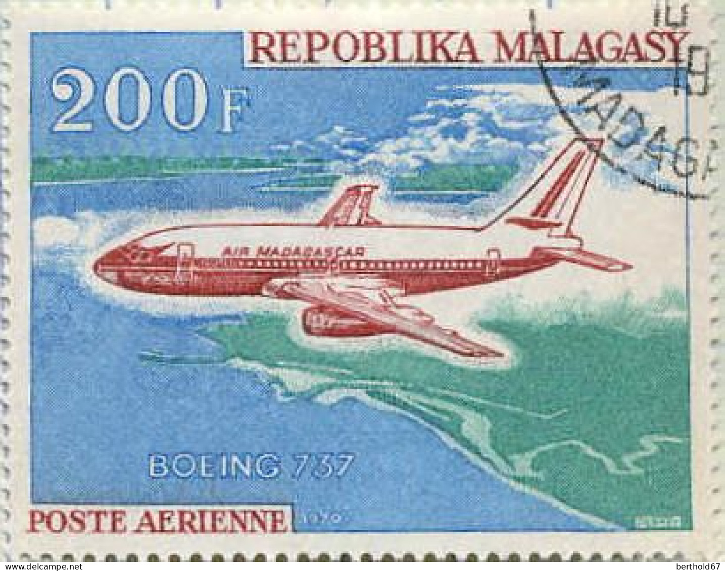 Madagascar (Rep) Avion Obl Yv:113 Mi 624 Boeing 737 (Beau Cachet Rond) - Madagaskar (1960-...)